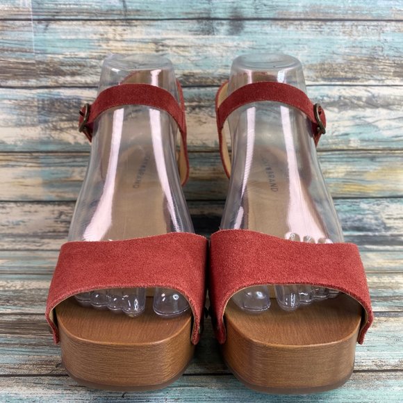 Lucky Brand Zashti Wedge Sandals Size 7.5M Currant Red Suede Womens - Picture 3 of 12